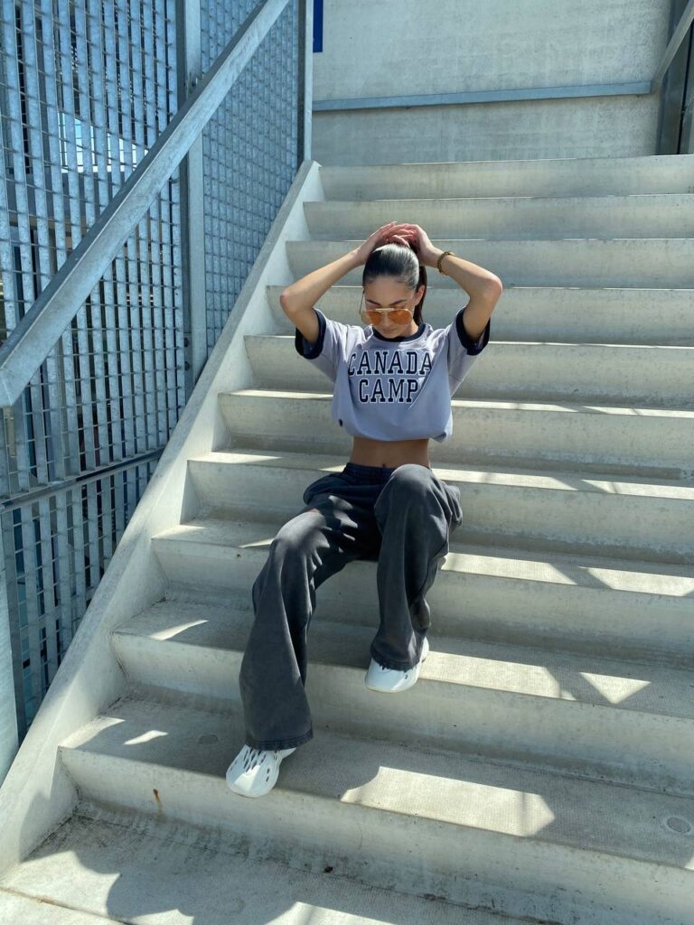 VINTAGE CANADA TEE – GREY