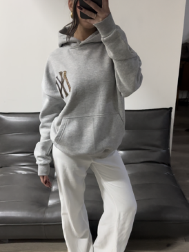 ANN-FLEUR &#8211; NY PANTHER PATCH HOODIE &#8211; MELANGE GREY