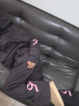 ANN-FLEUR BOW SET 🎀 &#8211; DARK GRAY WITH PINK BOWS