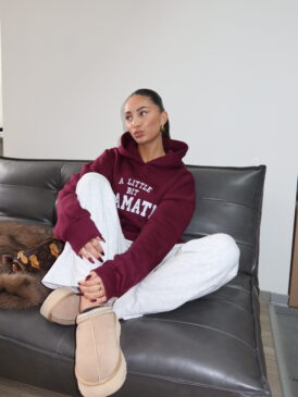 ANN-FLEUR &#8211; A LITTLE DRAMATIC HOODIE &#8211; RICH BURGUNDY