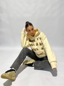 A KID WITH A DREAM HOODIE &#8211; PREMIUM QUALITY &#8211; PUFF PRINT &#8211; BEIGE