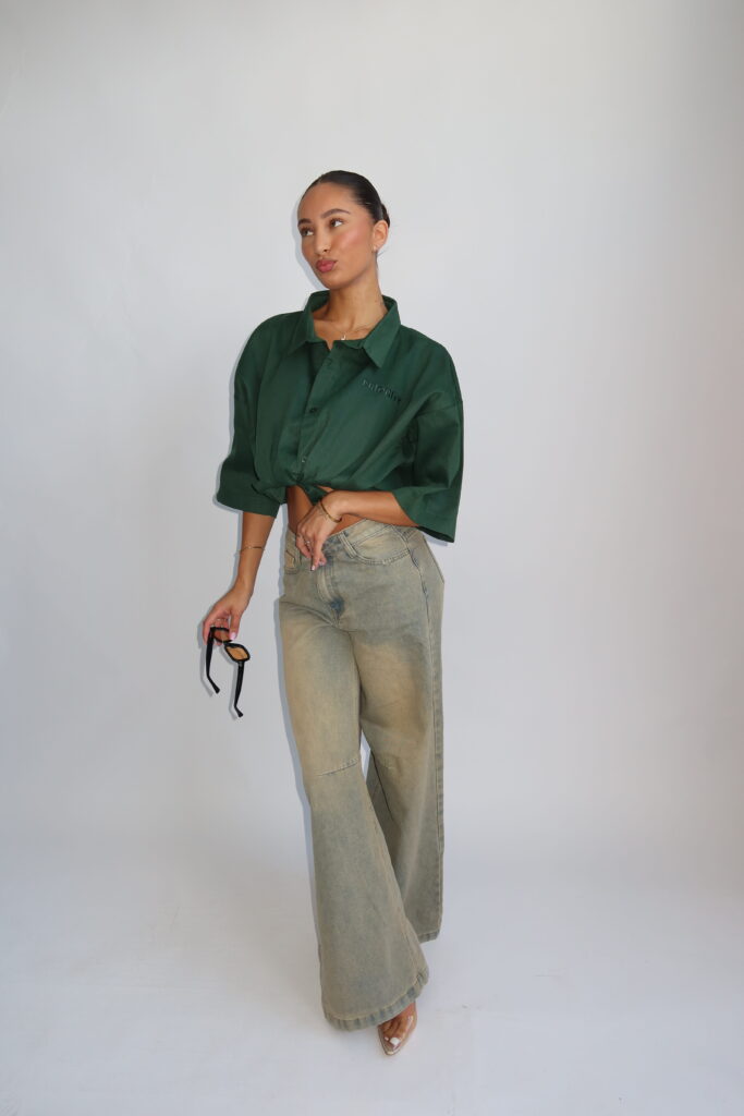 AW25 – AMSTERDAM BOYFRIEND BLOUSE – GREEN